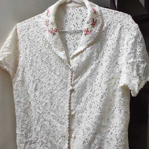Tops - White Lace Button up Shirt with Cute Flower Embroidery On the Collar Never worn
